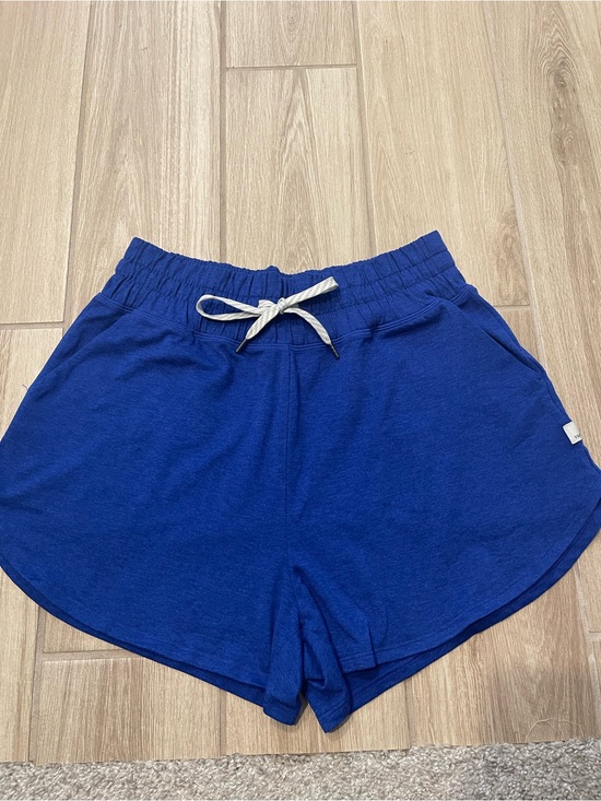 Vuori Pants - Vuori Halo Performance High Rise Shorts 2.0 Copenhagen Blue 3” Sz L VW3062